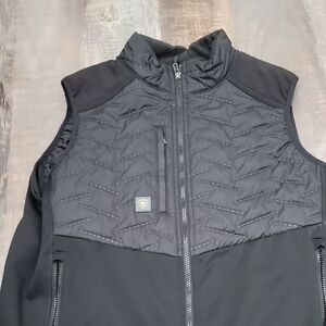 Ariat Women's Black Quilted Vest